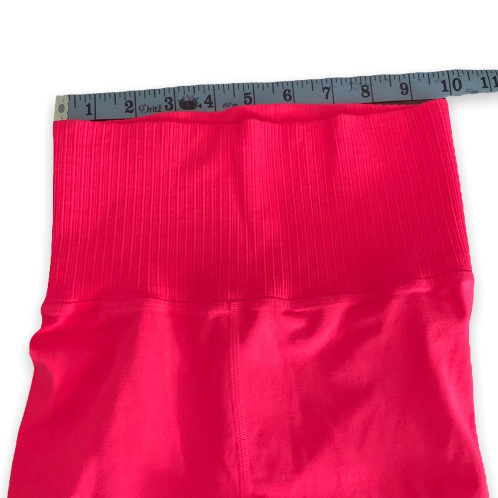 ✨New Free People Movement Good Karma Leggings in Tropical Pink- XS/S - Picture 8 of 11